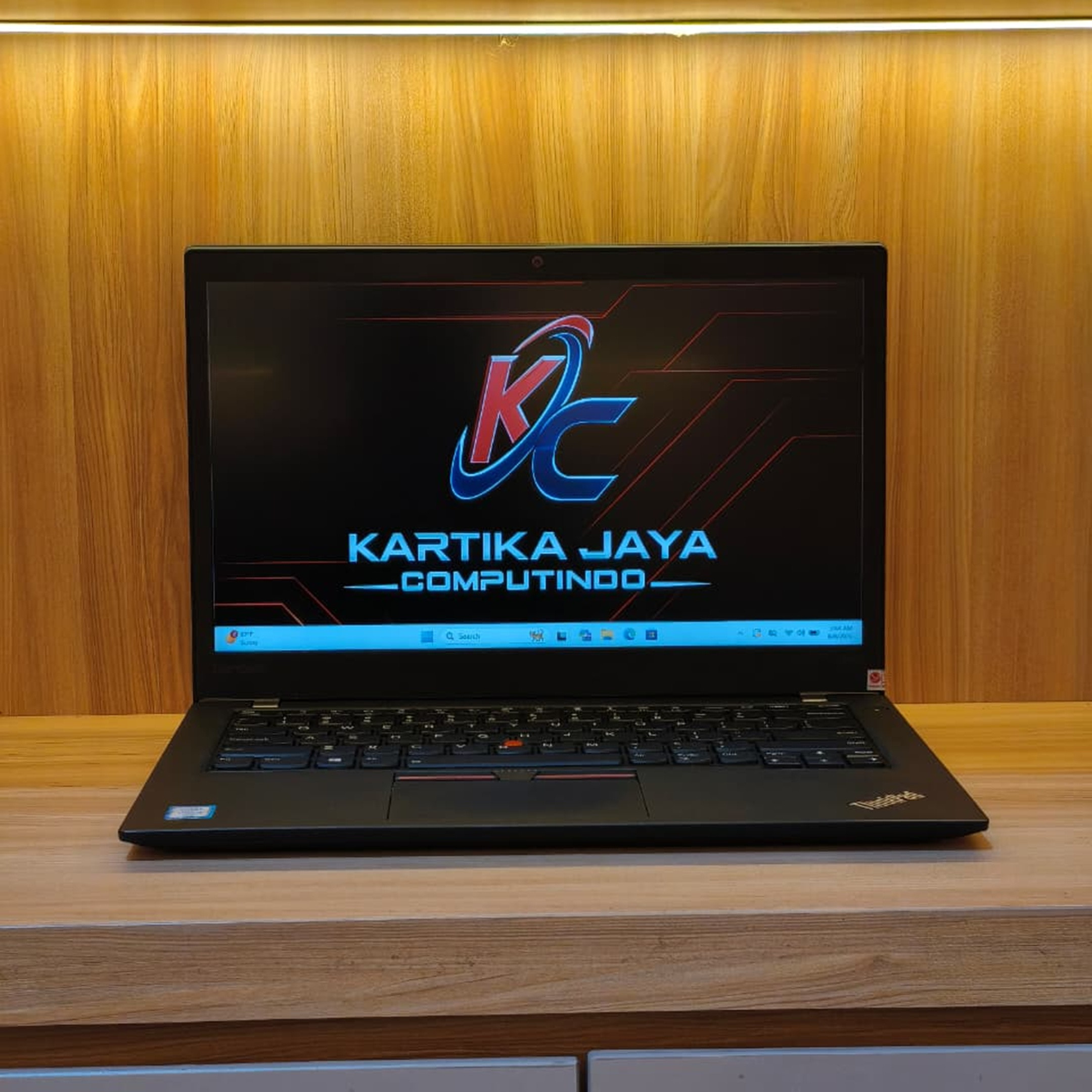 LENOVO THINKPAD T470S  CORE I5 RAM 8 GB SSD 